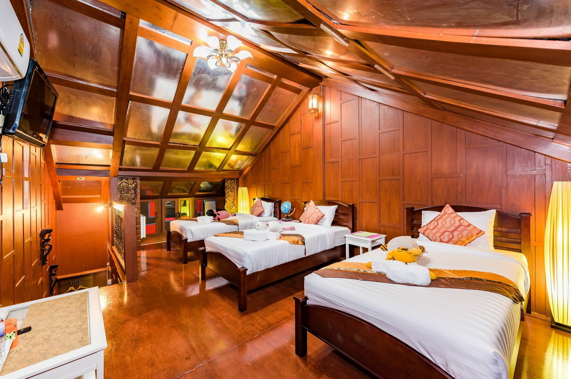 Baan Ratchapruek Villa Phuket Екстериор снимка